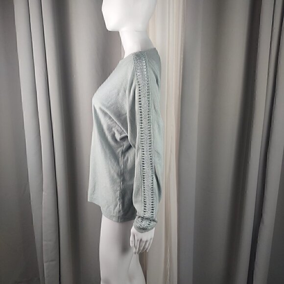 Vila Milano Teal Green Pullover Top. Size Medium - Picture 5 of 12